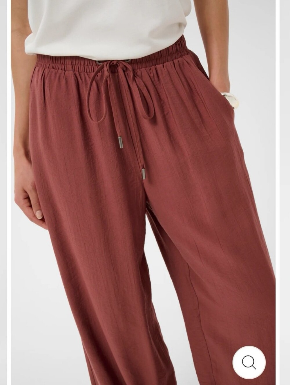 Wide-Leg Pull-On Pants in Terracotta - Picture 2 of 7